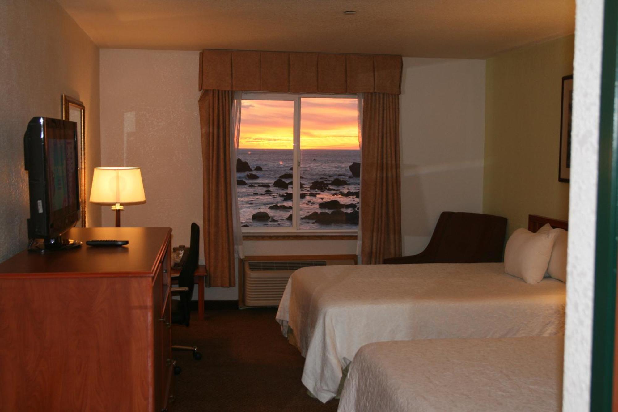 Oceanfront Lodge Crescent City Extérieur photo