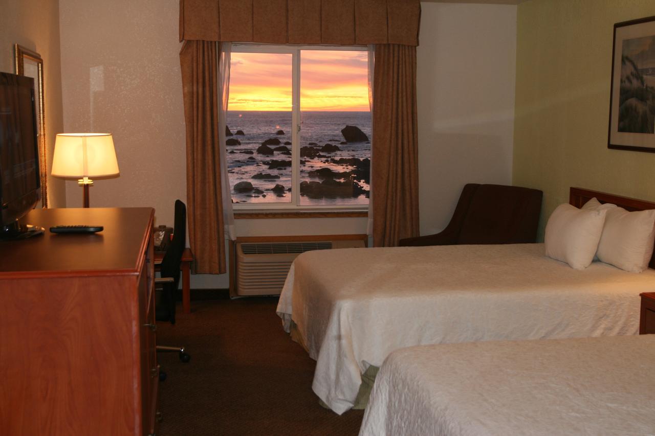 Oceanfront Lodge Crescent City Extérieur photo