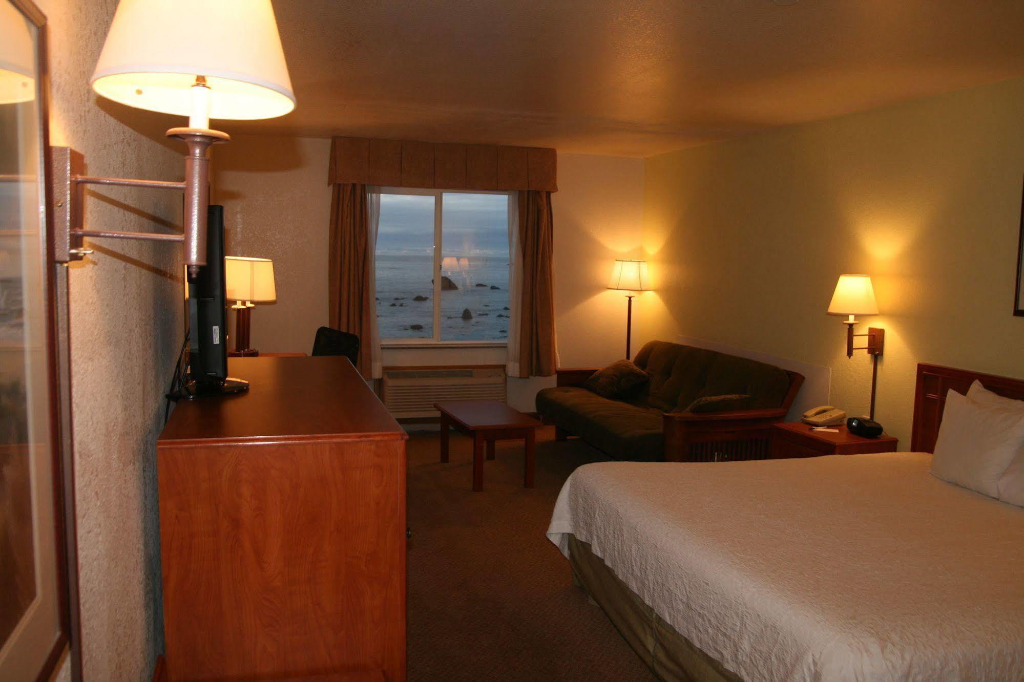 Oceanfront Lodge Crescent City Extérieur photo